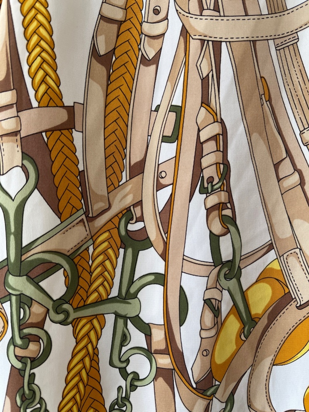 Printed equestrian-inspired Scarf Printed Button-Down Shirt gold buttons - Picture 6 of 9